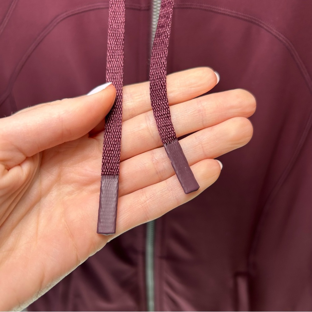 Lululemon Hooded Define Jacket *Nulu Cassis Size 8 - Picture 6 of 13